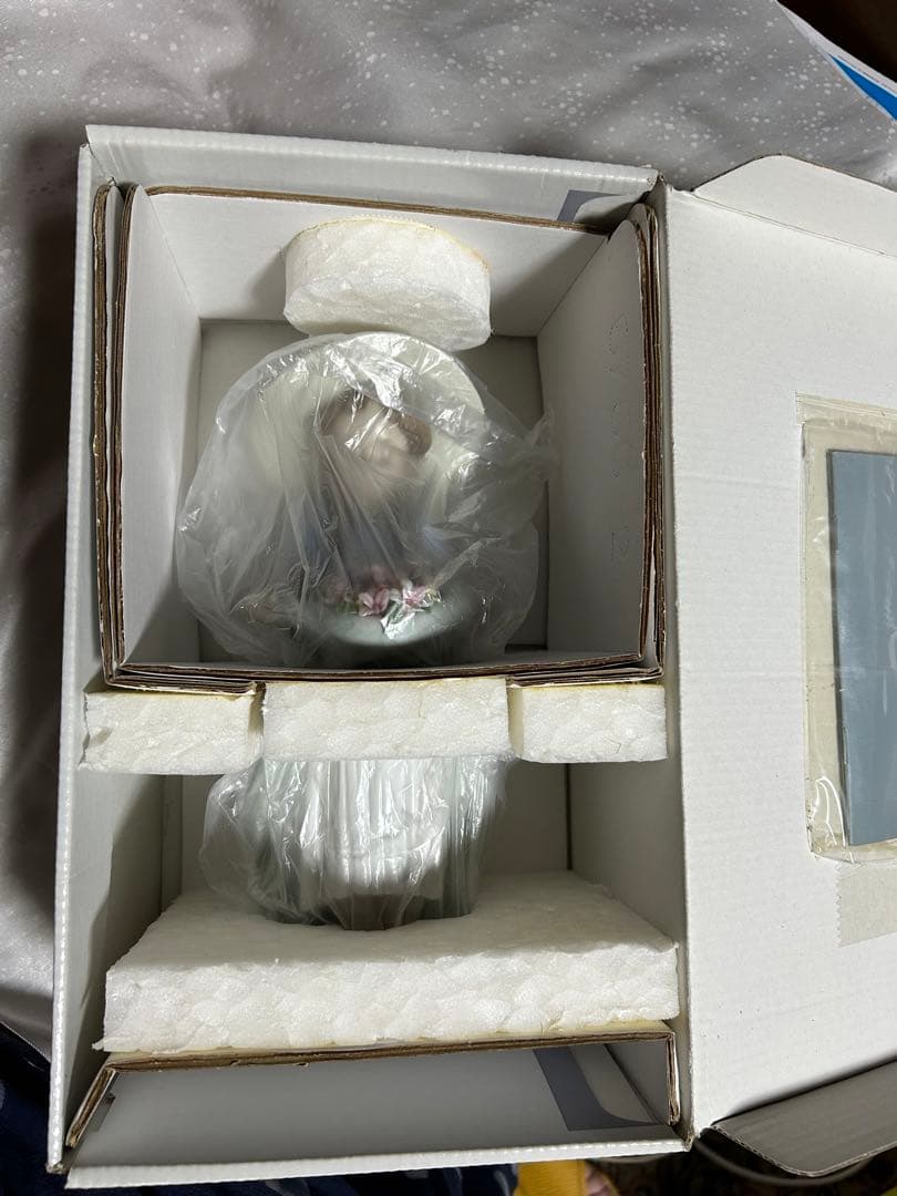 専用品です。Lladro 少女像 陶器製 約23cm 元箱付き