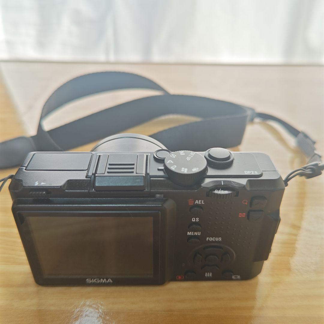 デジタルカメラ SIGMA DP2s