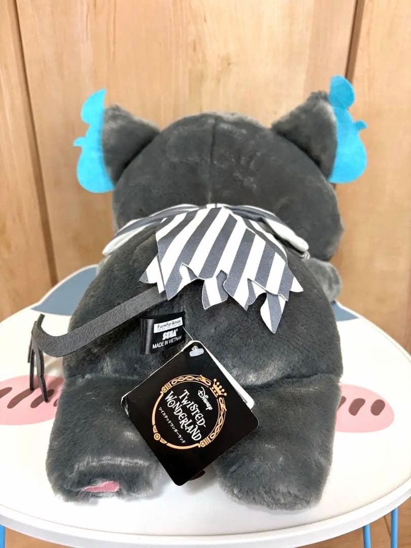 ツイステッドワンダーランド寝そべりぬいぐるみ 5点セット　おまけ2個