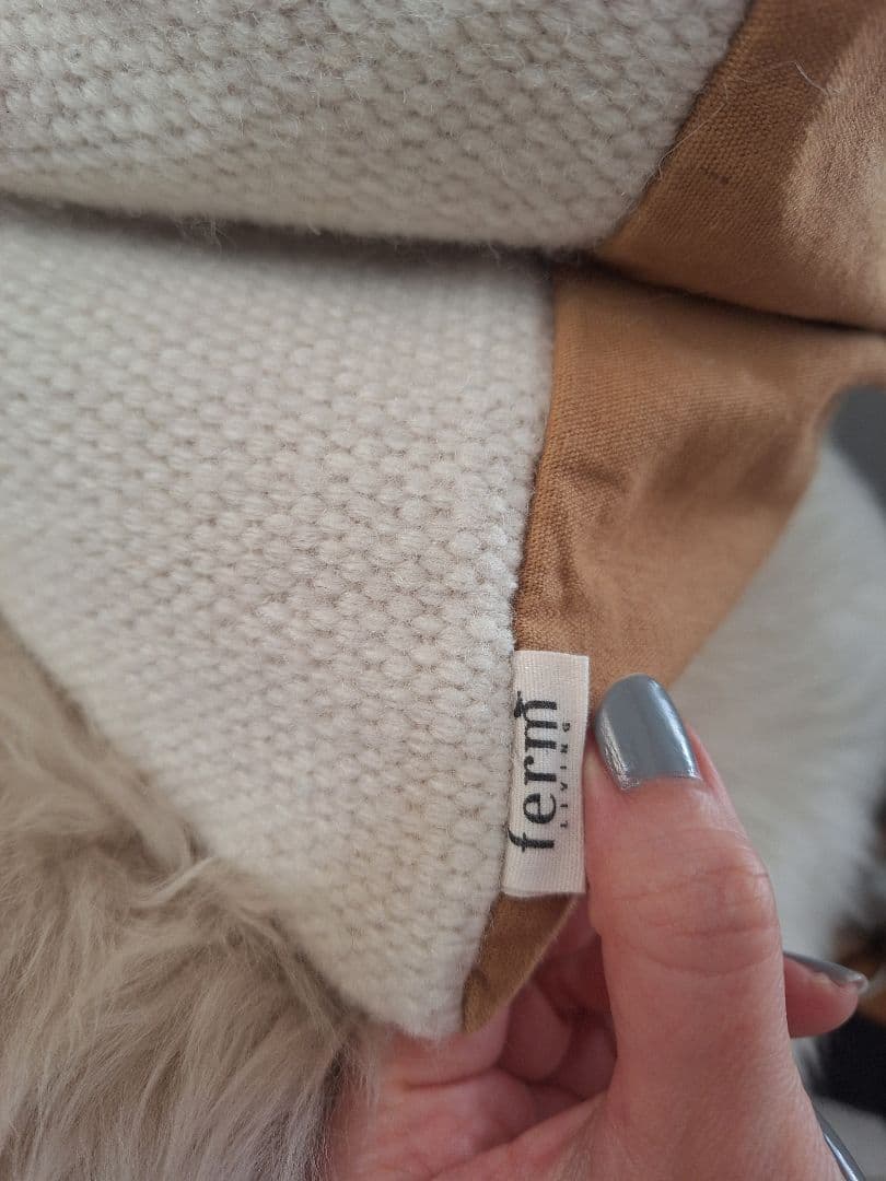 【美品】terms LIVINGS クッション(ザ・コンランショップ)