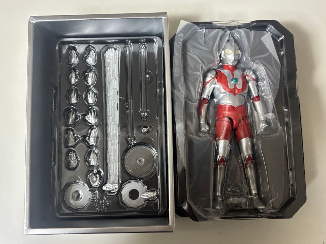 S H.Figuarts 真骨彫　ウルトラマン