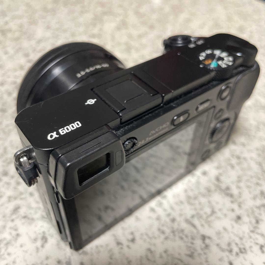 Sony α6000 パワーズームレンズキット　ILCE-6000L Bブラック