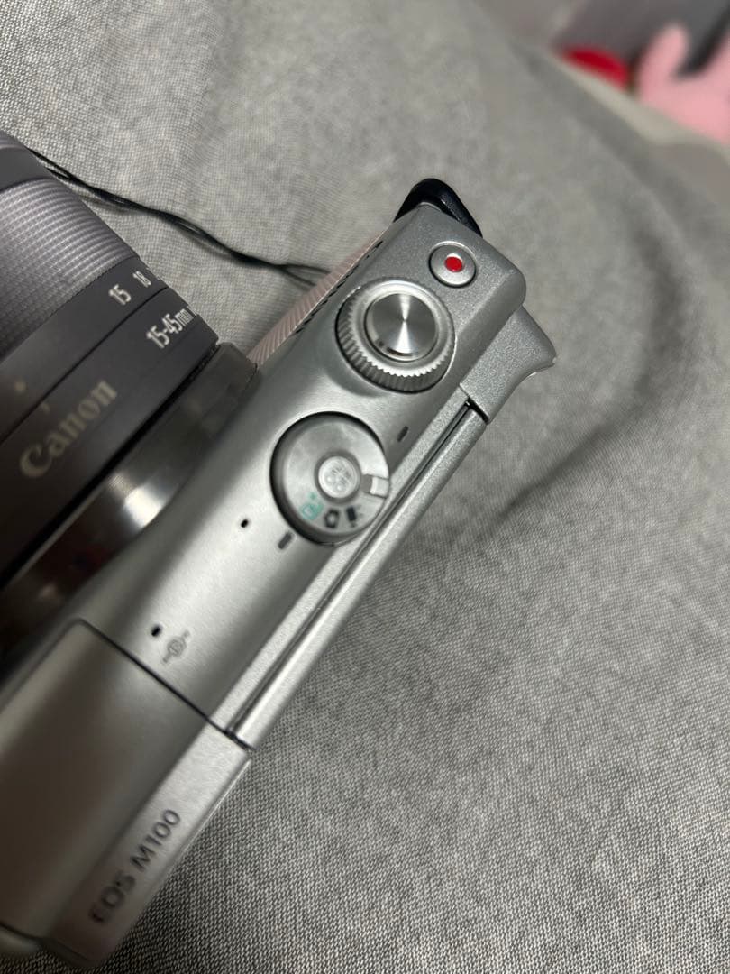 Canon EOS M100 EF-M15-45レンズキット リミテッドピンク