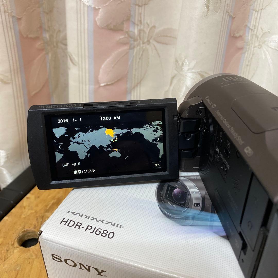 SONY HDR-PJ680 ビデオカメラ本体　HAKUBAバック　SONY三脚
