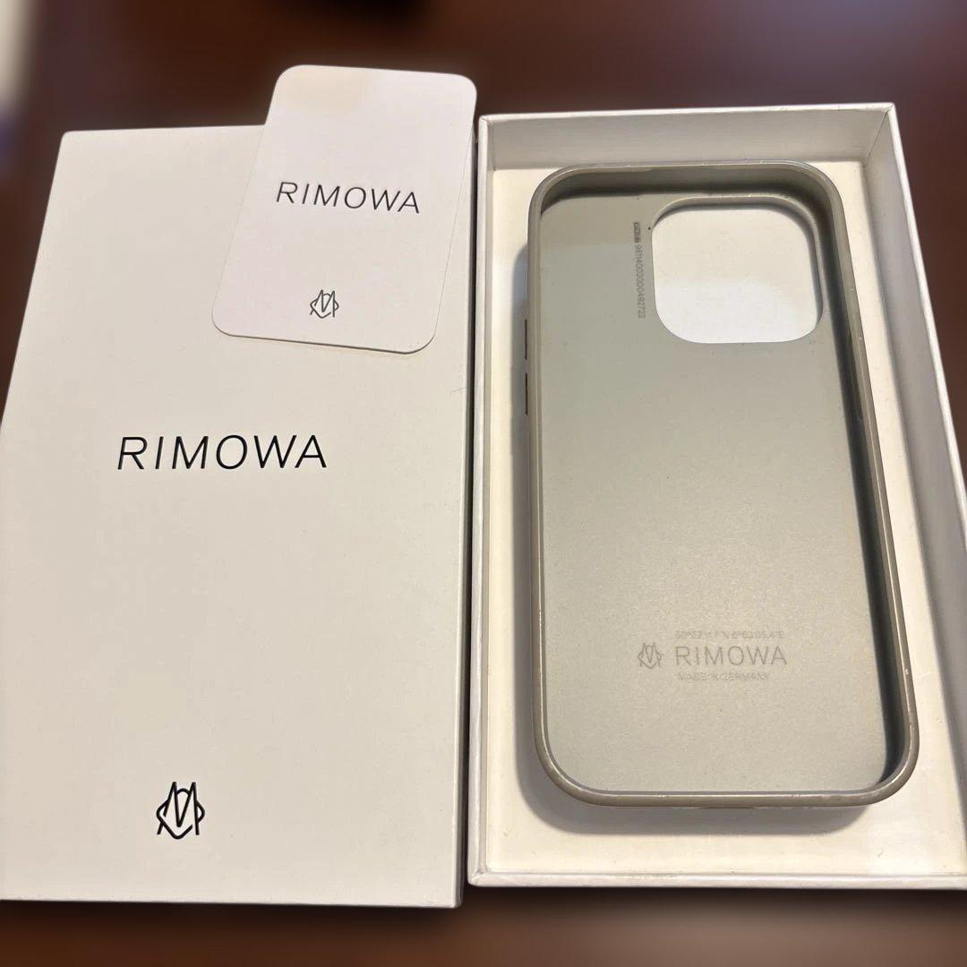 RIMOWA iPhone 14 Pro ケース シルバー