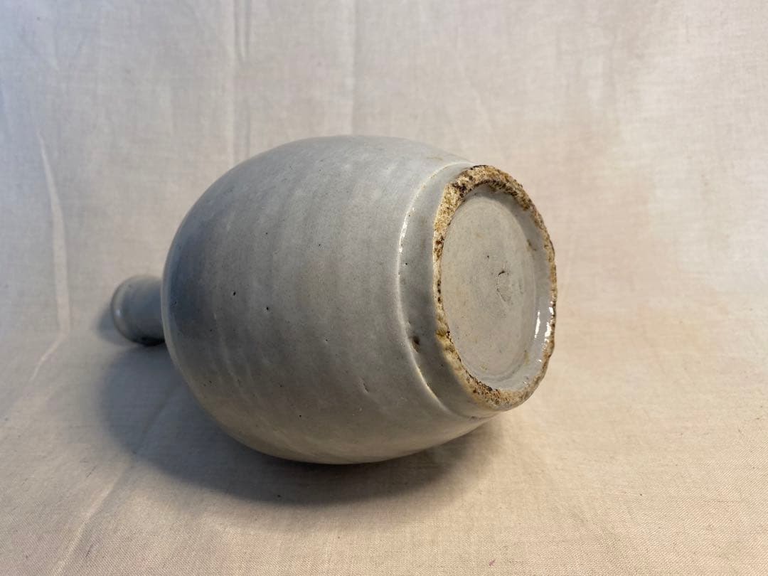 李朝　白磁　小壺　古玩　アンティーク　朝鮮陶器