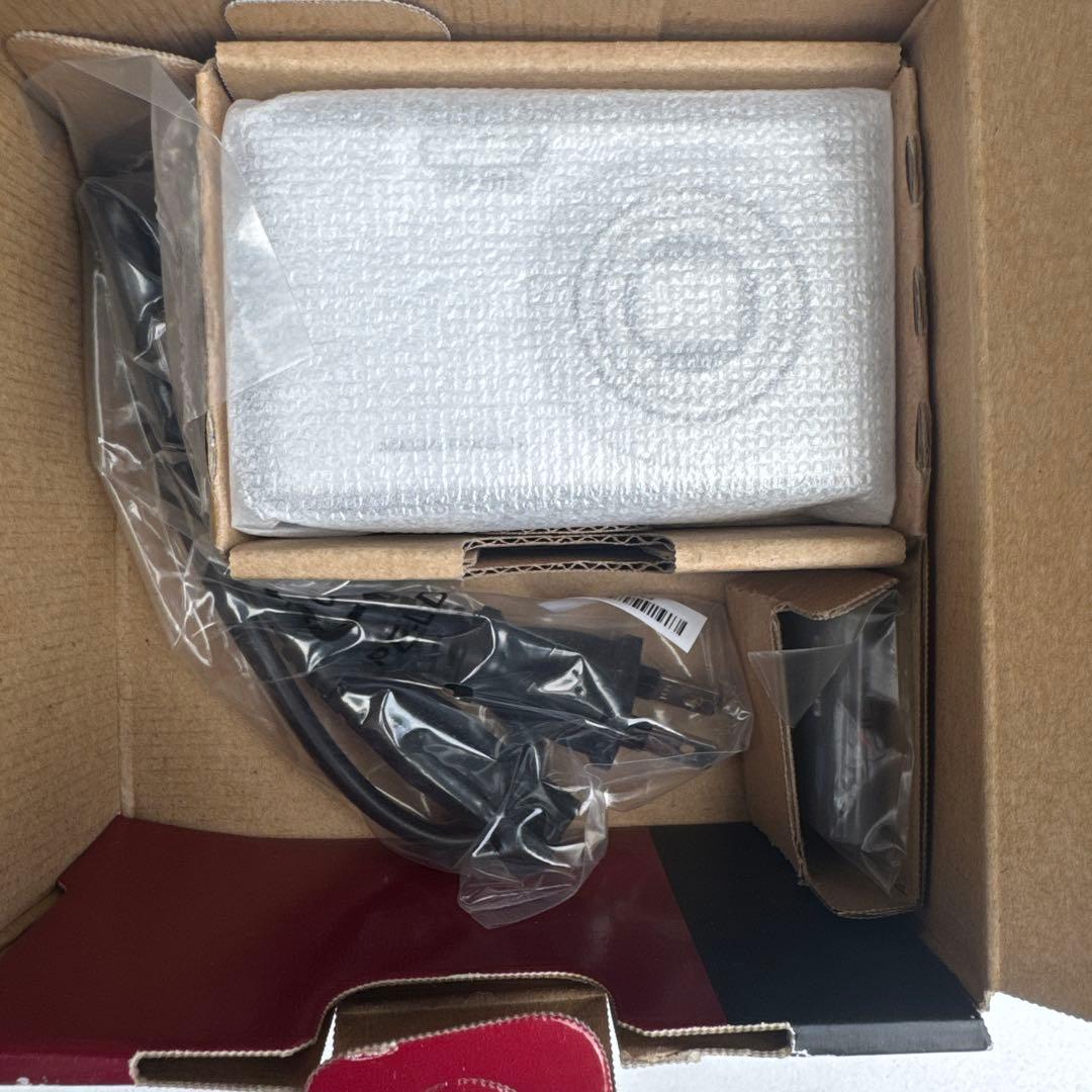 CASIO EXILIM EX-Z100 10.1メガピクセル