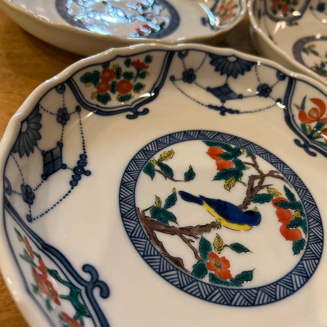 九谷焼 青郊窯 染付瓔珞紋花鳥皿　三枚