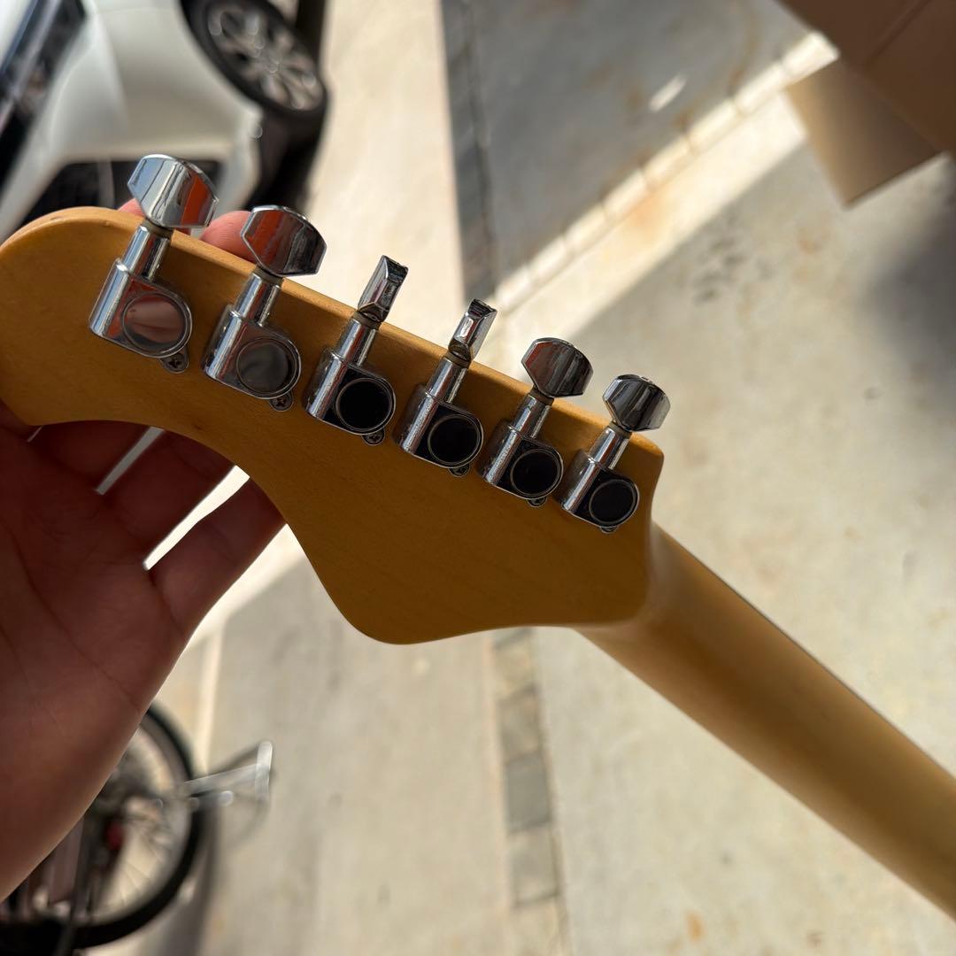 エレキギター ストラトキャスタータイプ ブラック