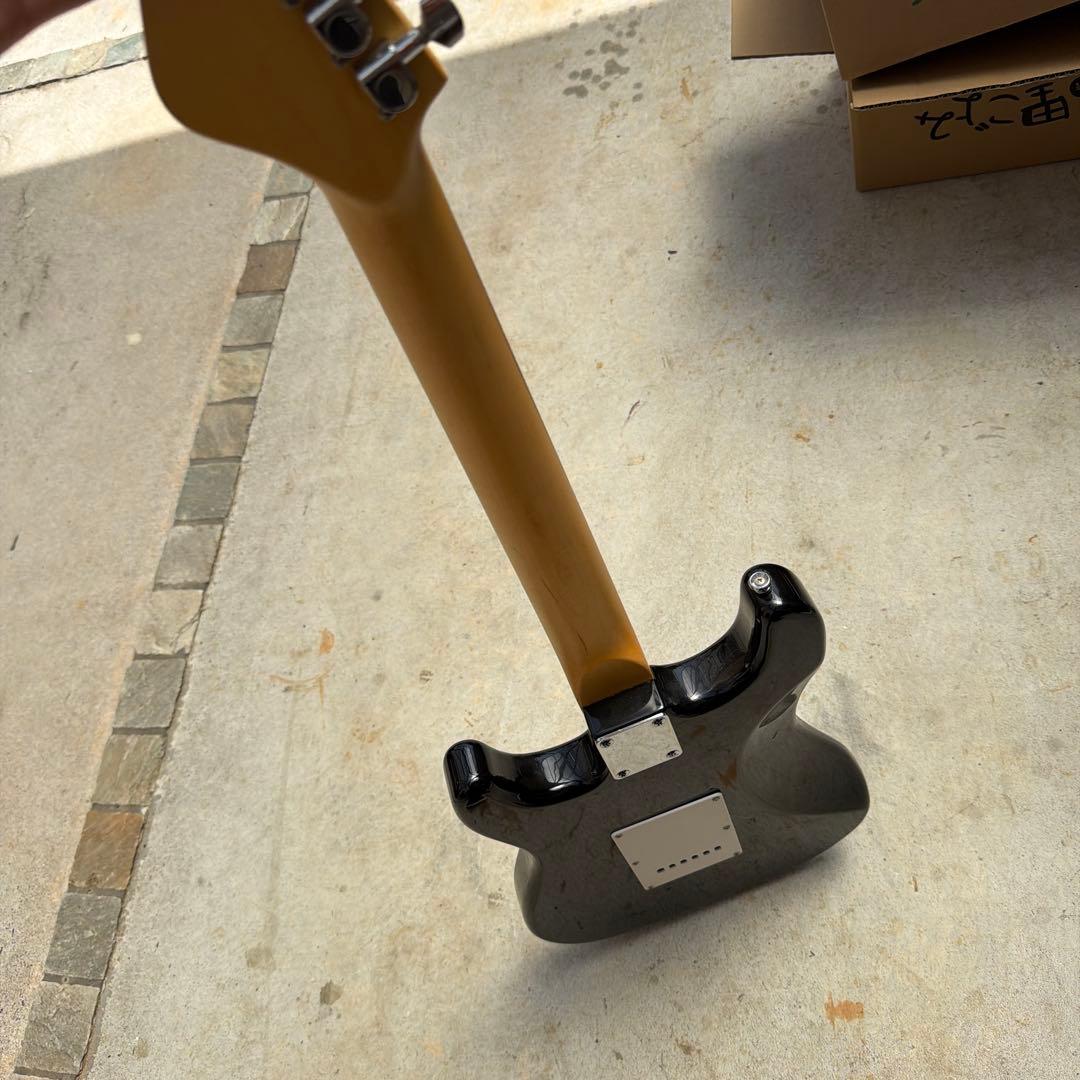 エレキギター ストラトキャスタータイプ ブラック