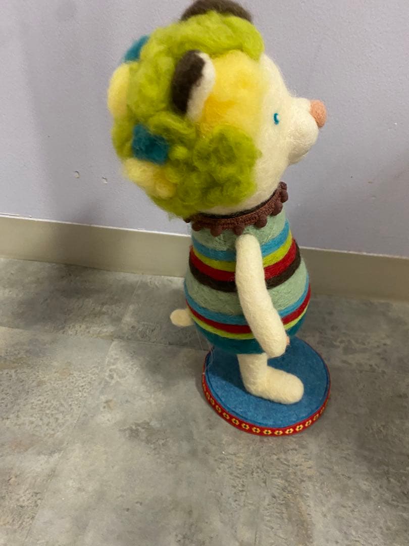 羊毛フェルト　可愛い頭の女の子