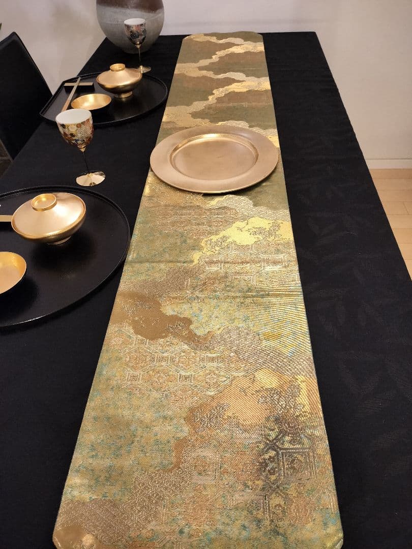 A362★高級‼️緑黄金‼️袋帯テーブルランナー2ｍ
