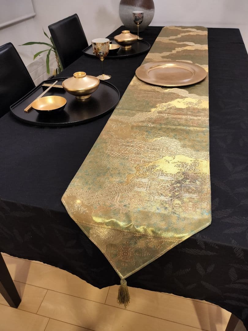 A362★高級‼️緑黄金‼️袋帯テーブルランナー2ｍ