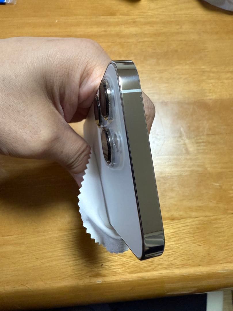 Apple iPhone 13 Pro シルバー 本体　256GB