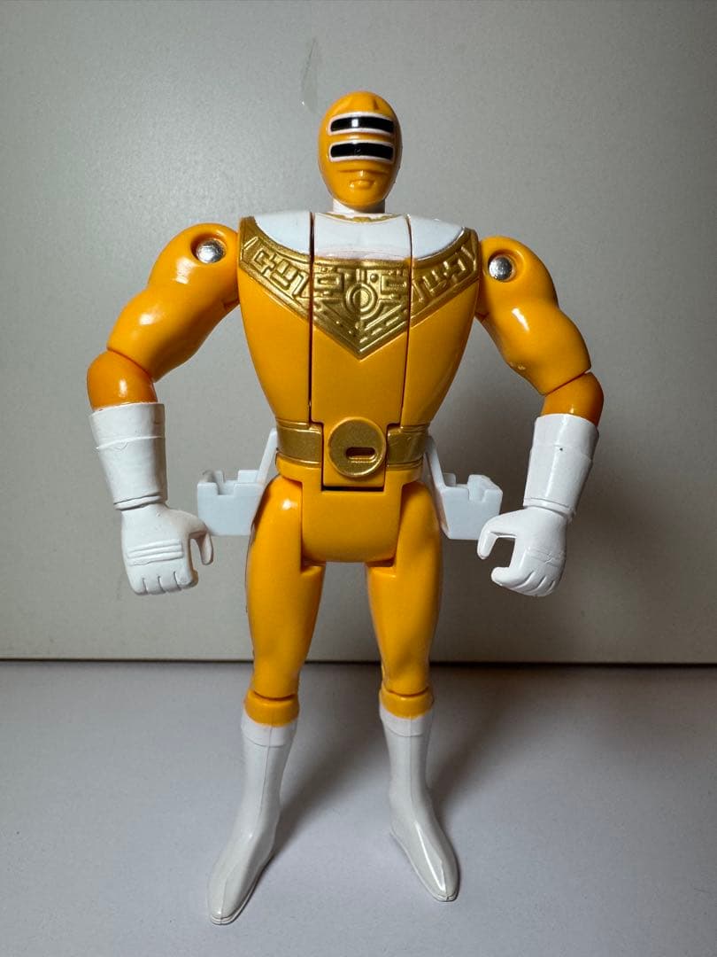 【未使用品】BANDAI 超力変身オーレンジャー イエロー 当時物