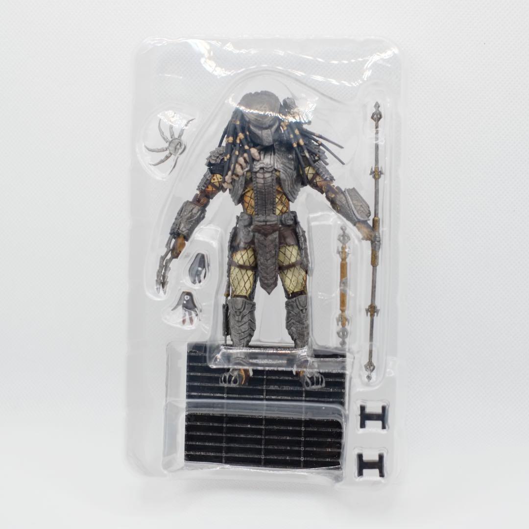 AVP 1/18 スカー プレデター　ハイヤトイズ　フィギュア　エイリアン　VS