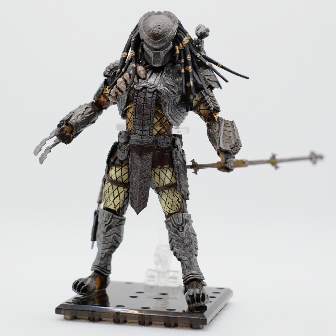 AVP 1/18 スカー プレデター　ハイヤトイズ　フィギュア　エイリアン　VS