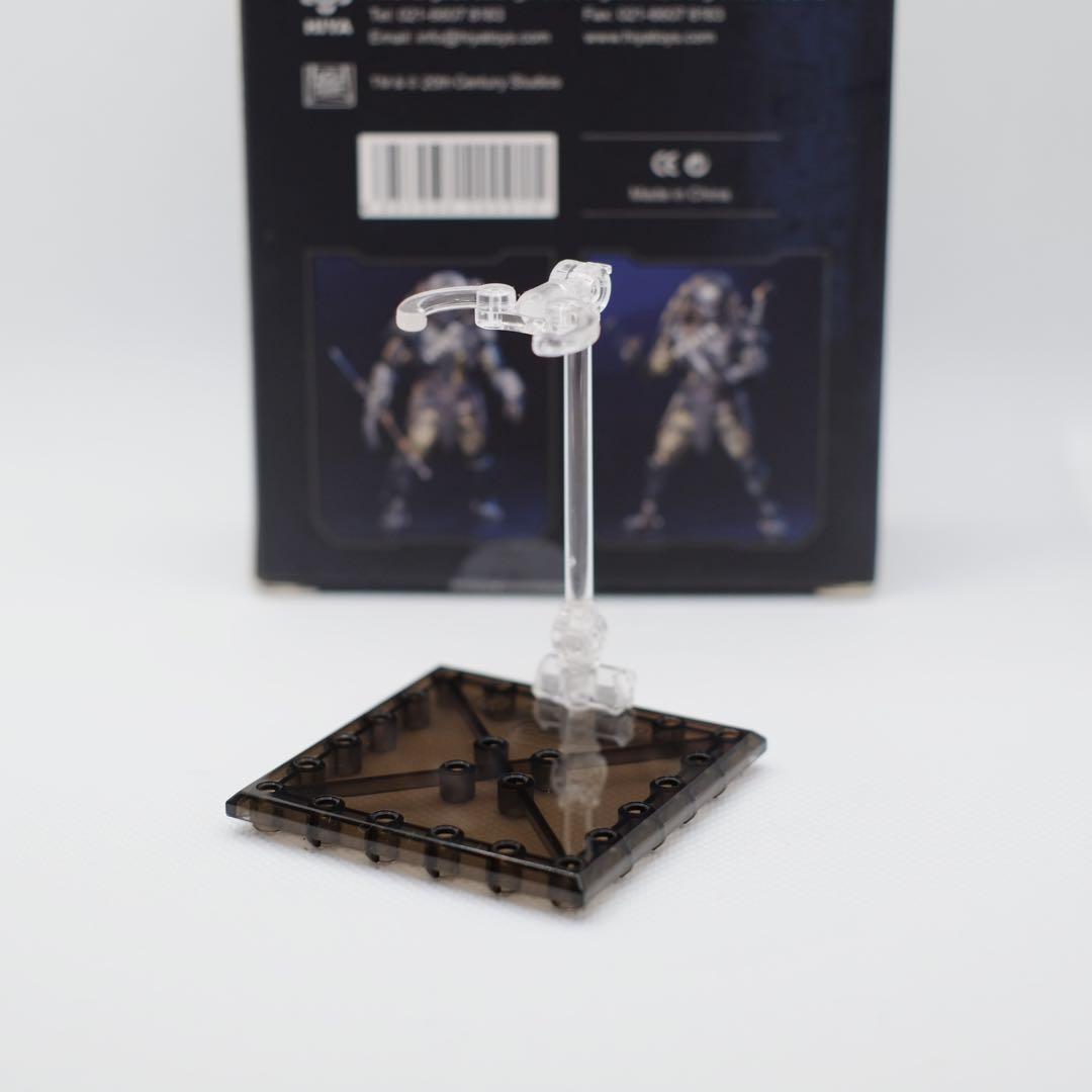 AVP 1/18 スカー プレデター　ハイヤトイズ　フィギュア　エイリアン　VS