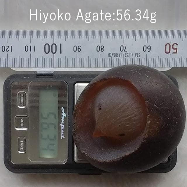 56.34g　天然石の小鳥さん　どんぐり付き　置物　鉱物　瑪瑙　卵　小鳥