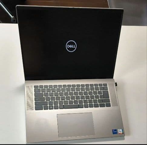 美品 Dell inspiron16 i7, 1TB, Officeおまけ付