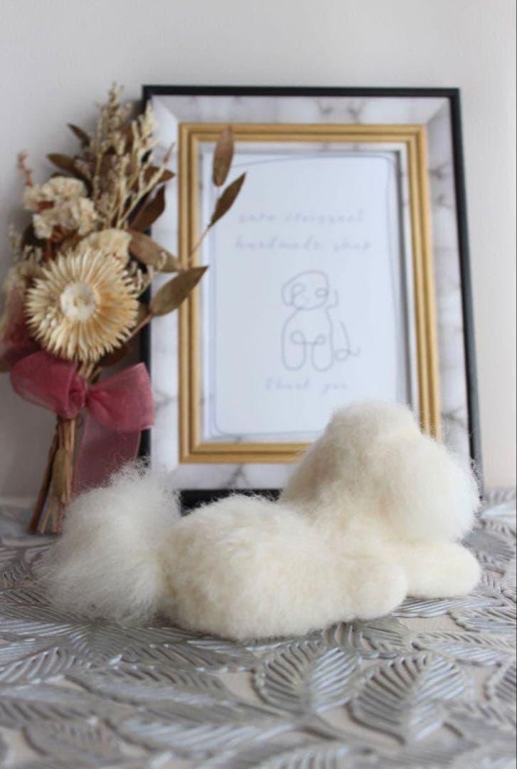 【心を癒す羊毛フェルト犬のマルチーズ】