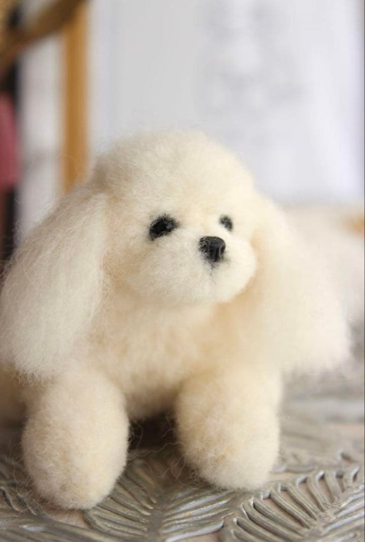 【心を癒す羊毛フェルト犬のマルチーズ】