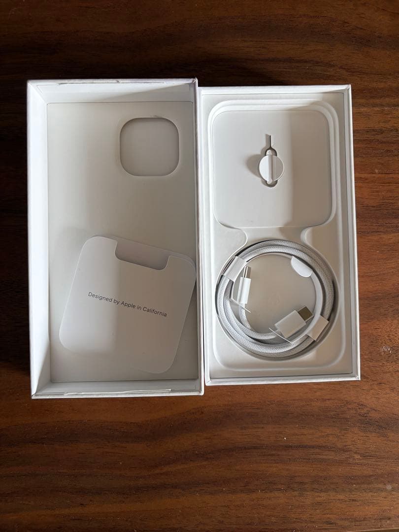 iPhone 15 128GB ブラック 未使用