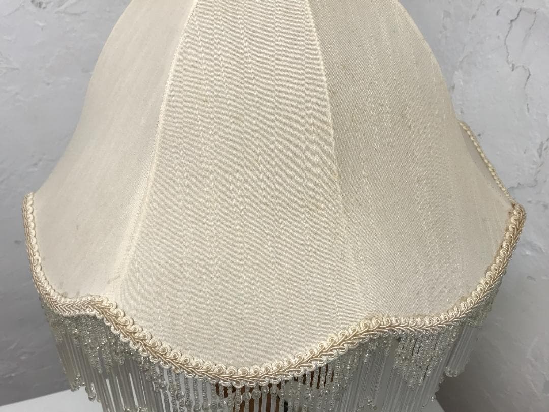 エレガントなテーブルランプ ②