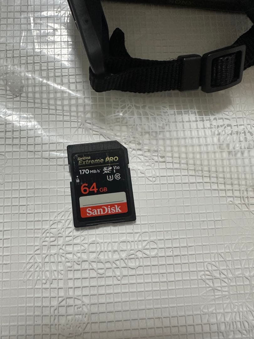 美品】SONY α6300 望遠レンズ 一眼カメラ 本体 バッグ SD