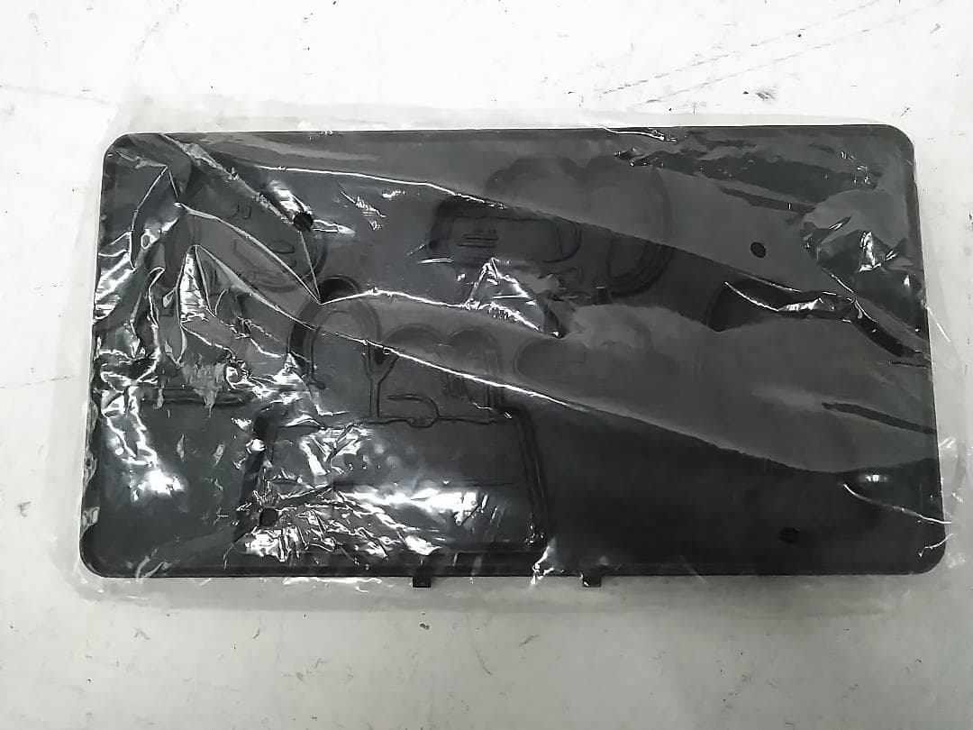 未使用 ブルーノ ホットサンドメーカーダブル BOE069-ECRU ●