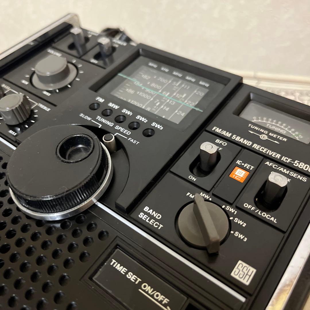 動作美品！●SONY　スカイセンサ－　ICF5800　●昭和のBCL傑作機！