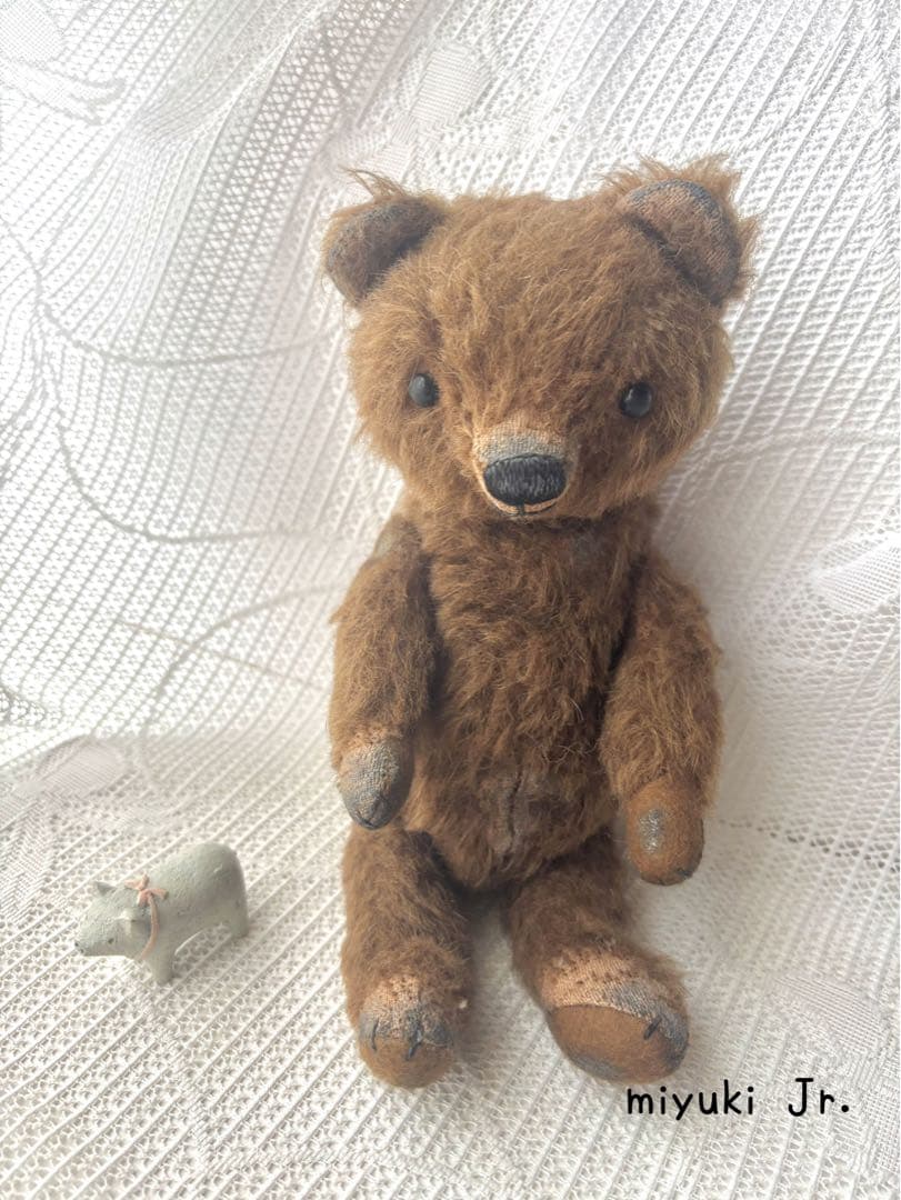 ハンドメイドベア・イギリス天然モヘア・アンティーク仕様・全長26cm