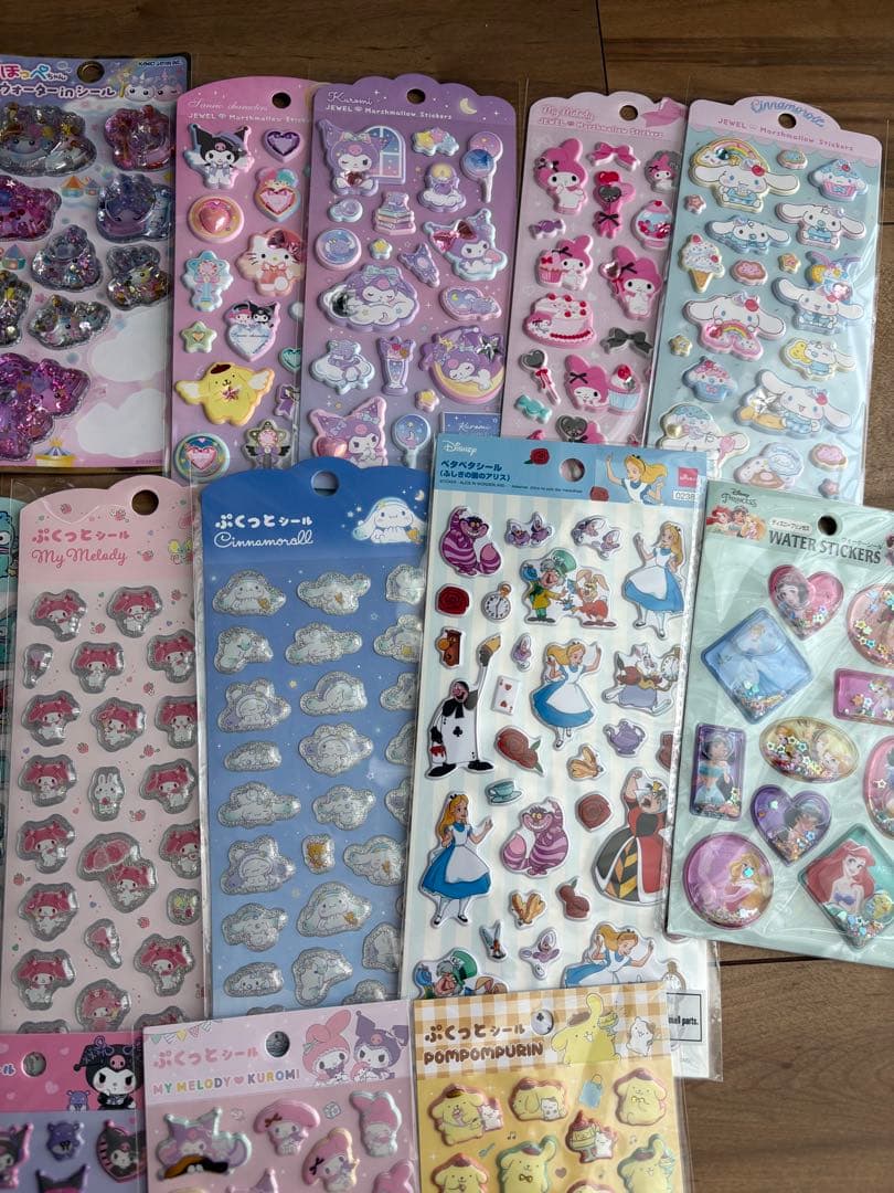 立体シール　ボンボンドロップシール　ダイソー　サンリオ　シール　まとめ売り