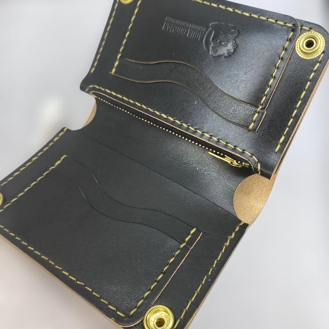 値下【無骨x上質 お札折らず収納】 丘染めブラック ミドルトラッカーウォレット