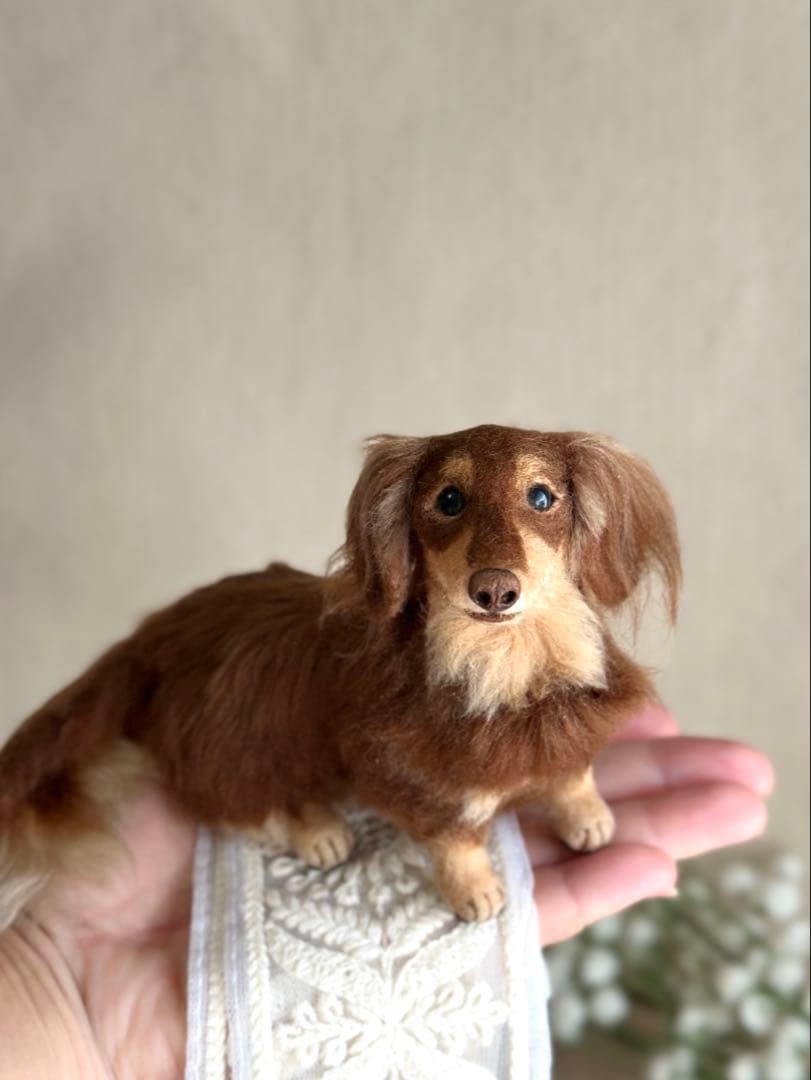ハンドメイドのダックスフンド（お鼻の色変更できます）チョコタン　羊毛フェルト　犬