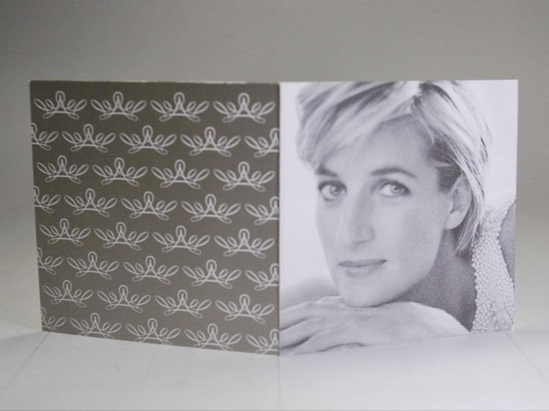 イギリス　ALTHORP　オルソープ　ダイアナ妃　小銭入れ　本革　箱付き　B