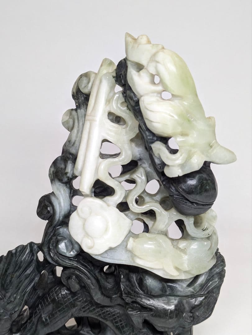 中国美術 玉彫 置物 高さ約18.5cm
