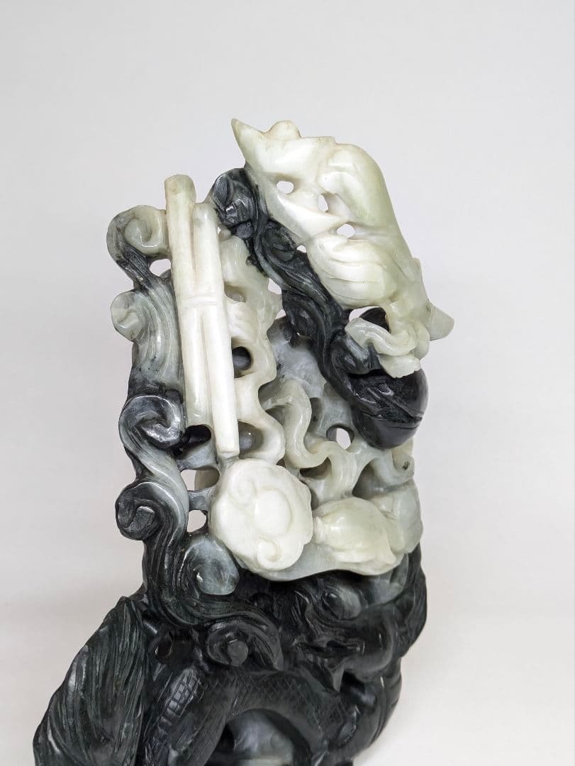 中国美術 玉彫 置物 高さ約18.5cm