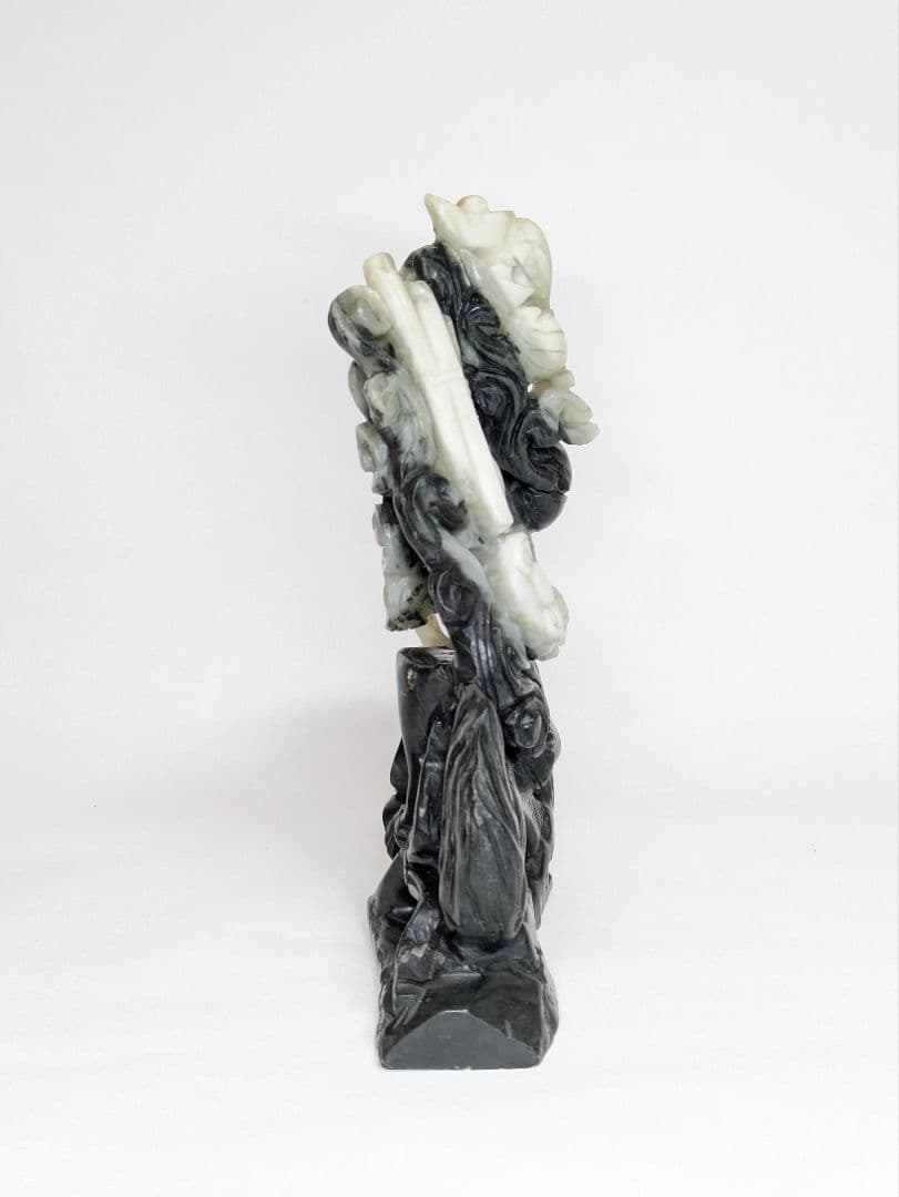 中国美術 玉彫 置物 高さ約18.5cm