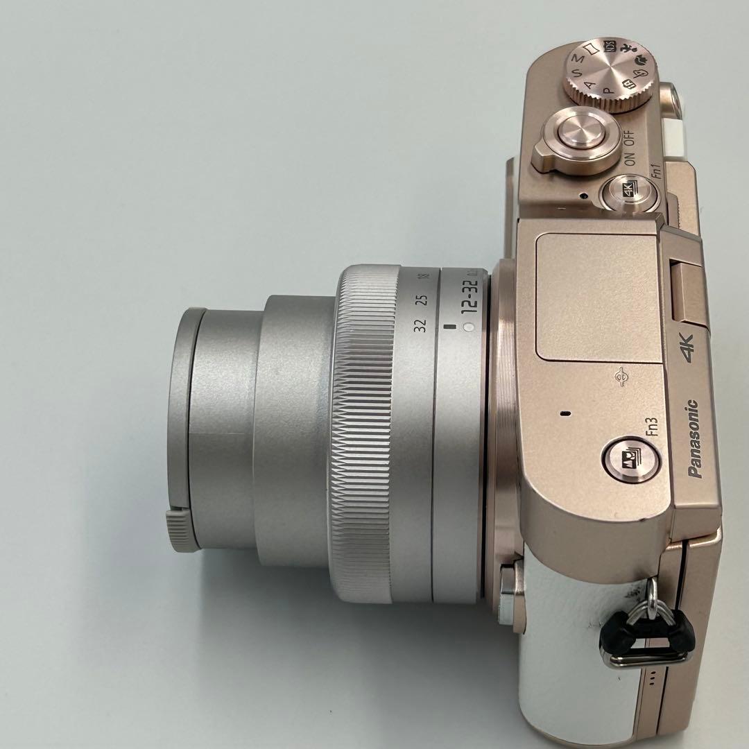 Panasonic LUMIX G DC-GF10W ミラーレスカメラ