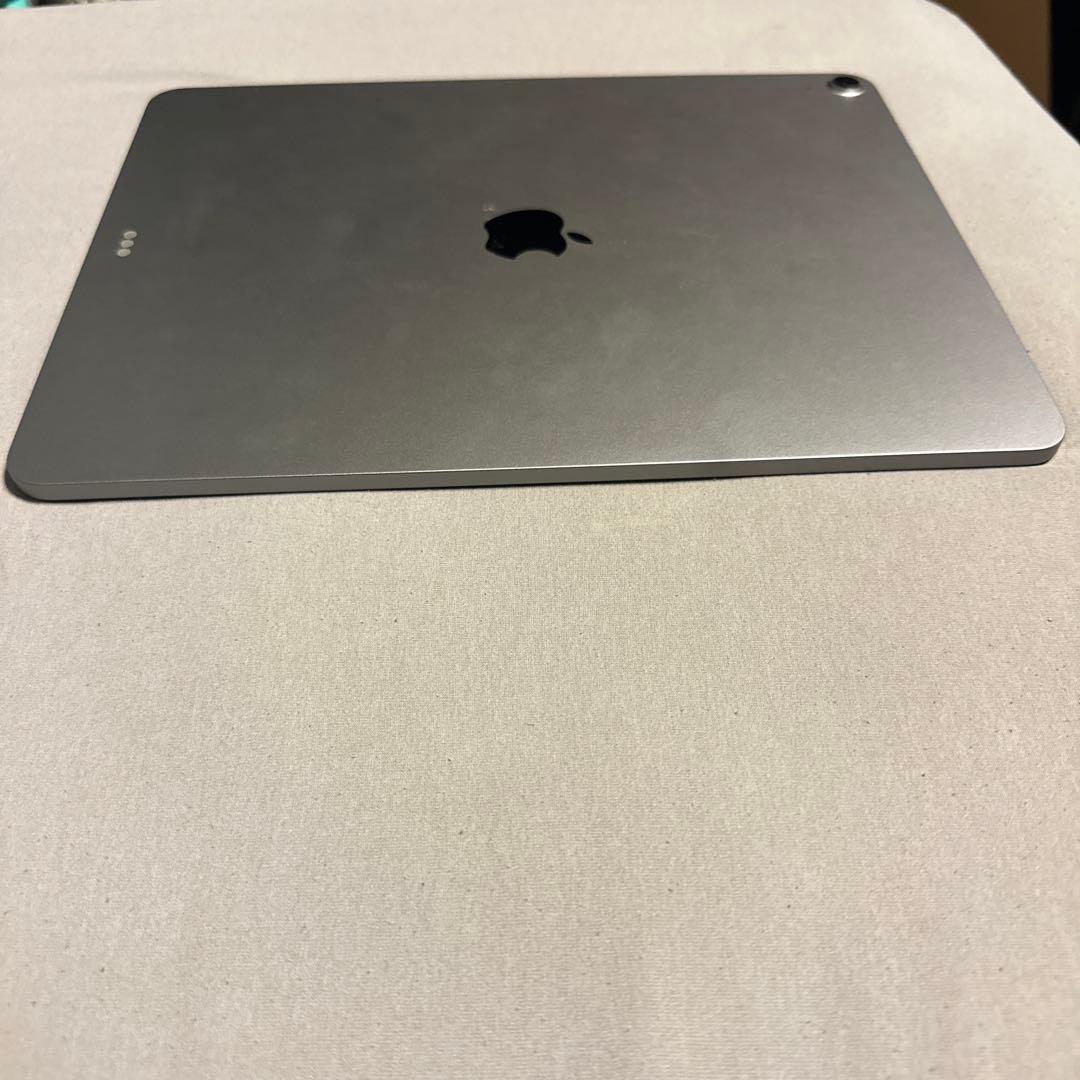 iPad Air 13インチ バッテリー100% Wi-Fi 128GB 14