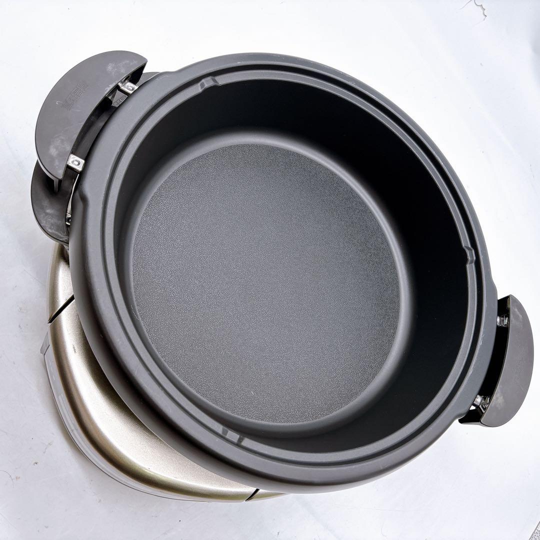 タイガー魔法瓶　グリル鍋　 たこ焼き、焼肉、深鍋対応 CQD-B300訳あり