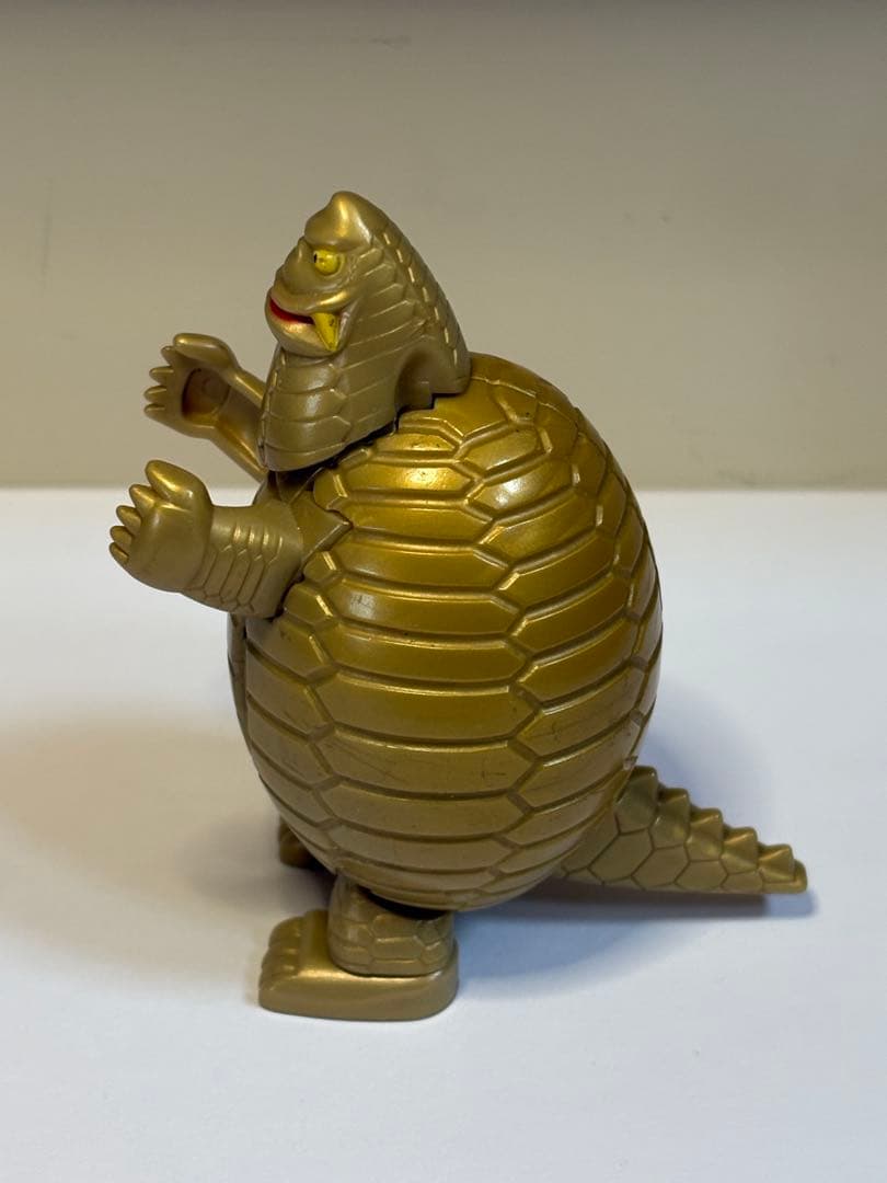 ちゃ卵ぽ卵　タマゴラス　レッドキング　ムシコロバルタン　バンダイ