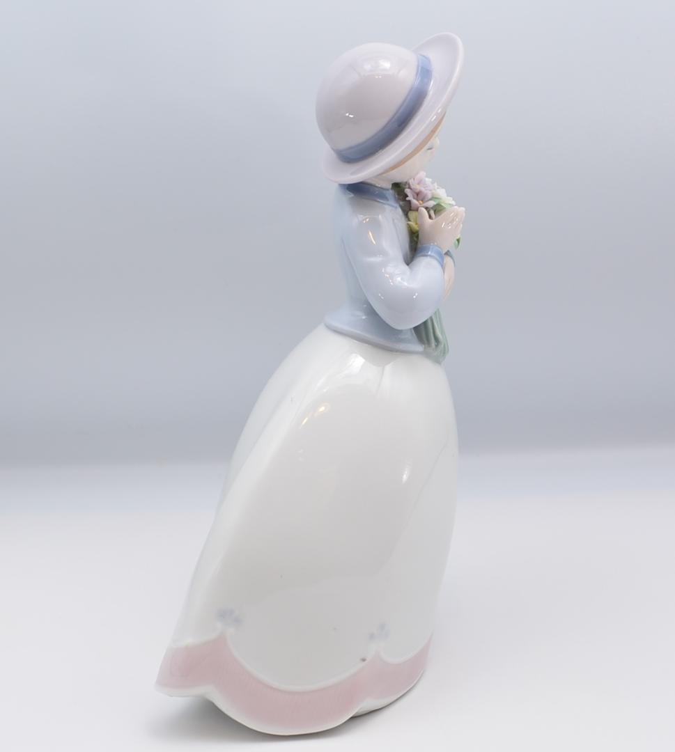 花開く時　＃6869　No.2　★リヤドロ　スペイン　ポーセリン　ヴィンテージ