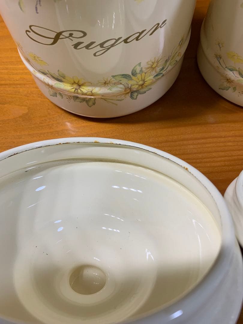 イマン　マーサ　ホーロービードキャニスター3個セット　マーガレット