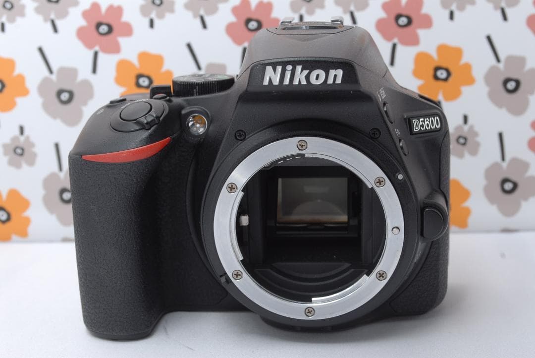 ❤Nikon D5600❤超高画質❤Wi-Fi＆Bluetooth転送❤美品❤