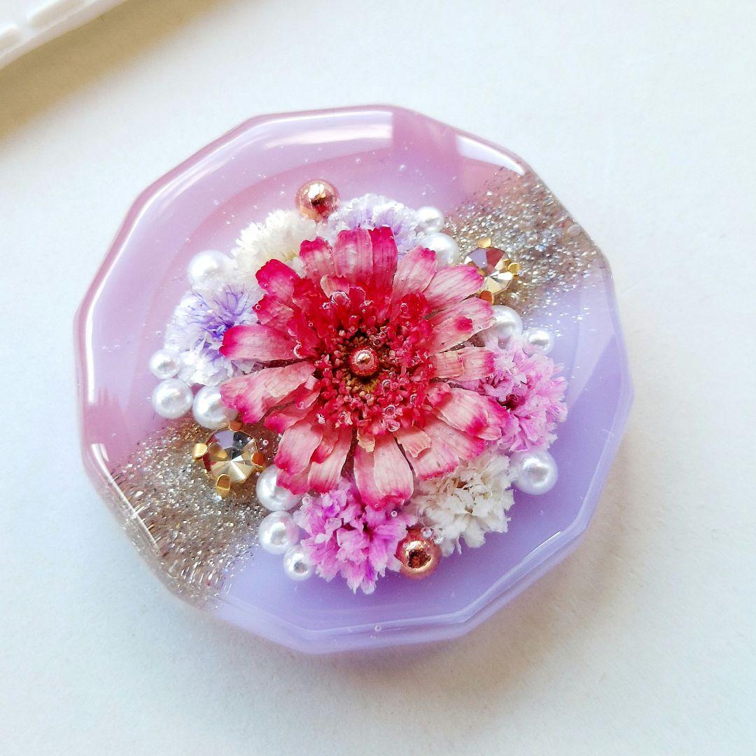 【1298】レジン　マトリカリア　ヘアゴム　ポニーフック　ブロ―チ　ハンドメイド