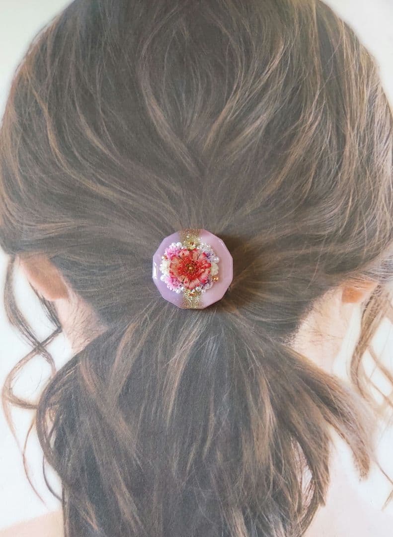 【1298】レジン　マトリカリア　ヘアゴム　ポニーフック　ブロ―チ　ハンドメイド