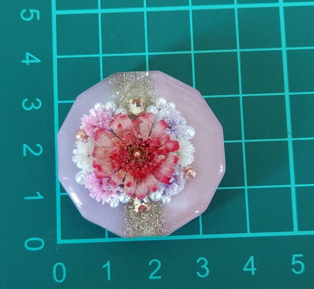 【1298】レジン　マトリカリア　ヘアゴム　ポニーフック　ブロ―チ　ハンドメイド