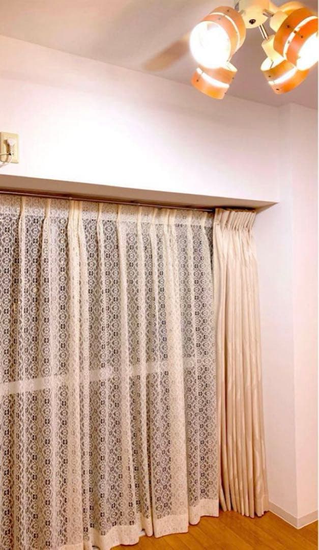 ④レースカーテン